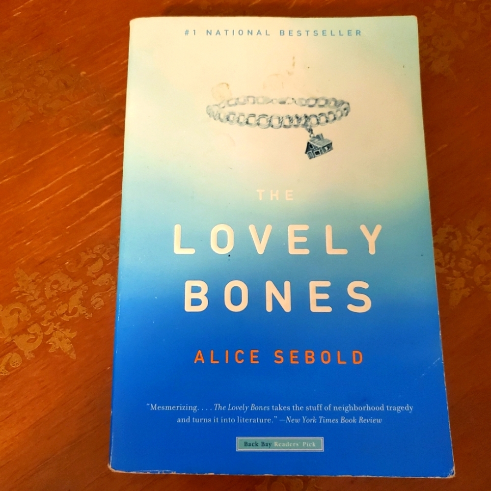 Lovely Bones Trade Paperback Used